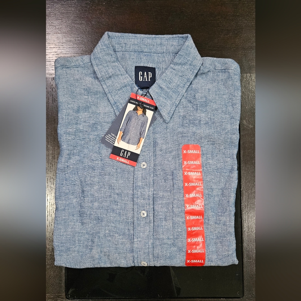 GAP Women's Soft Linen Oversized Button Down Blue Shirt